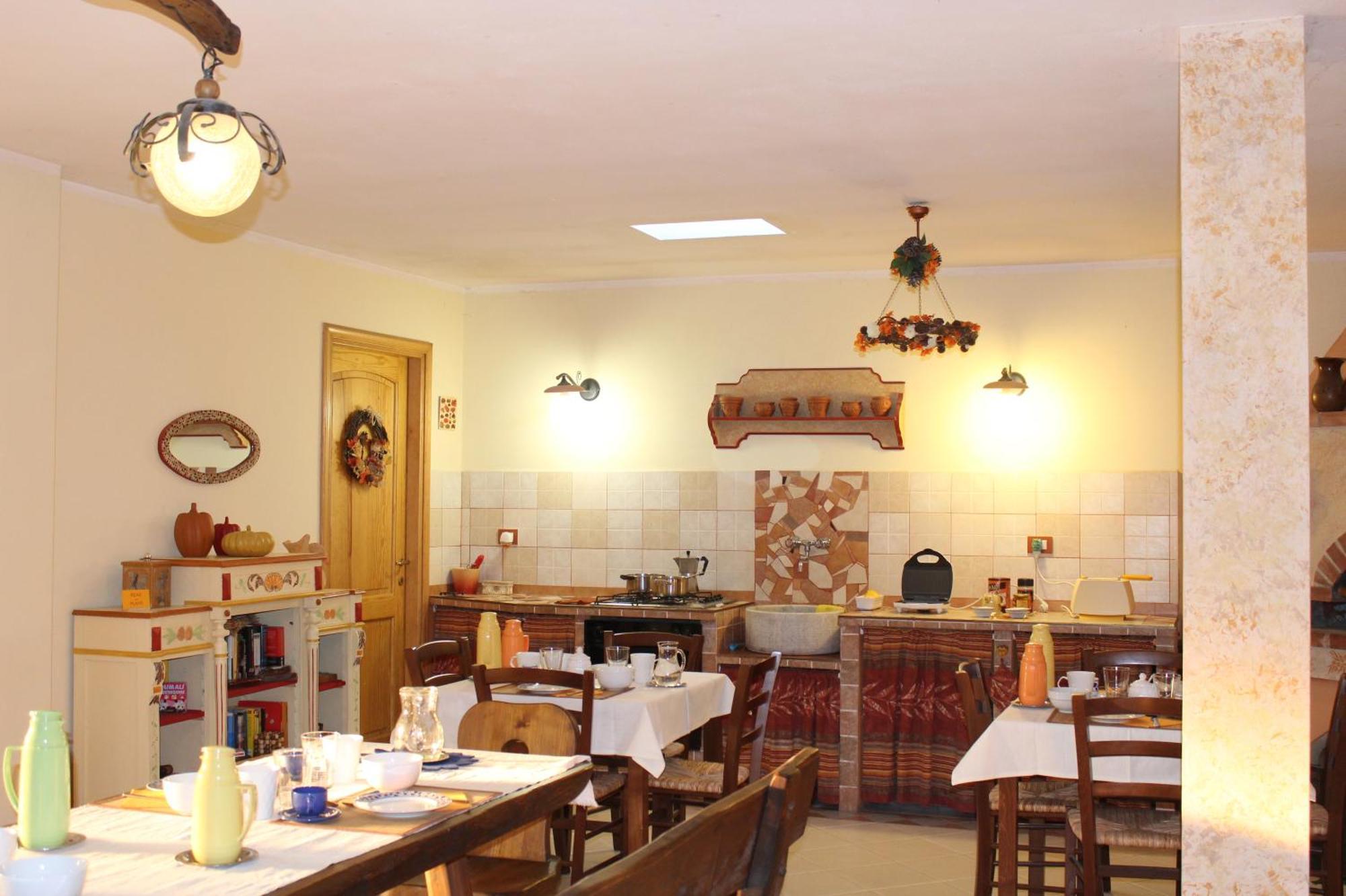 Bed and Breakfast Segni E Impronta Finale Ligure Exterior foto